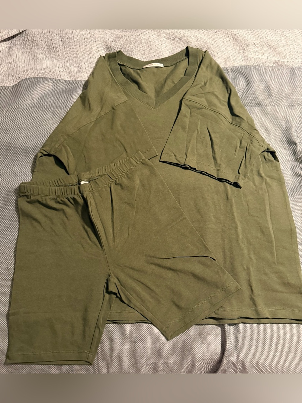 NWOT Zenana Olive Green V-Neck Lounge Top & Elastic Waist Shorts Set